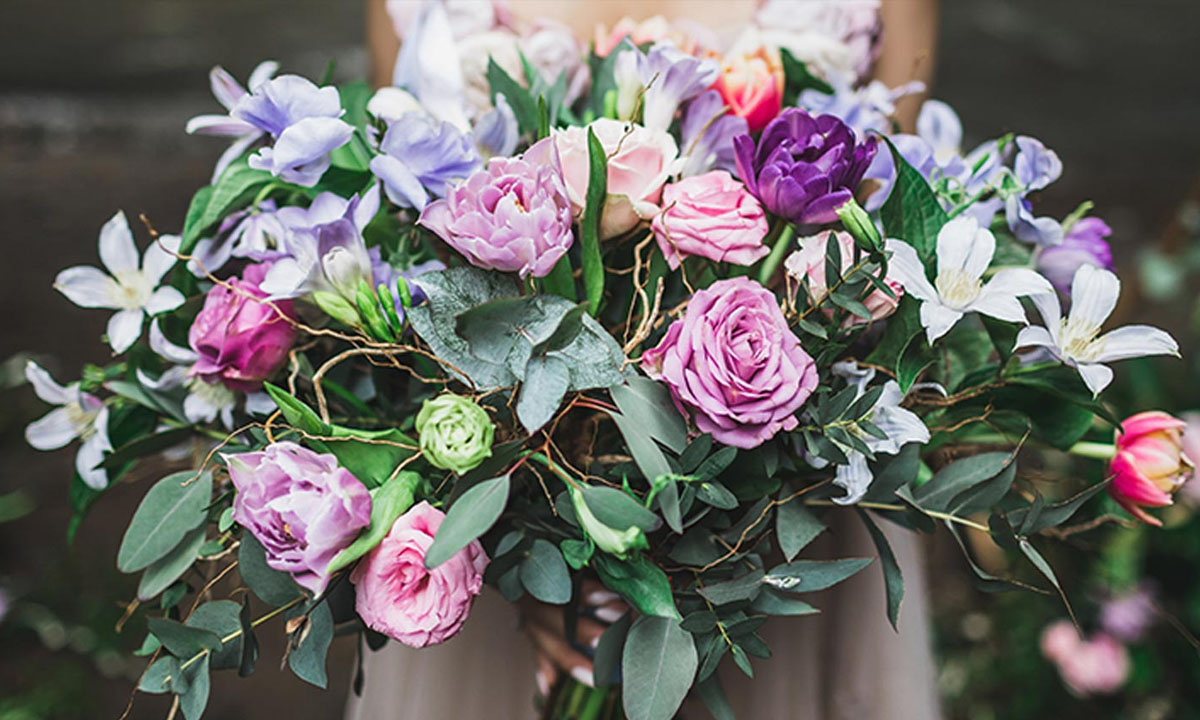 trick-of-how-to-save-more-for-wedding-flowers