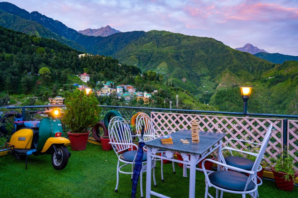 Hidden Cafes with Scenic Views in India