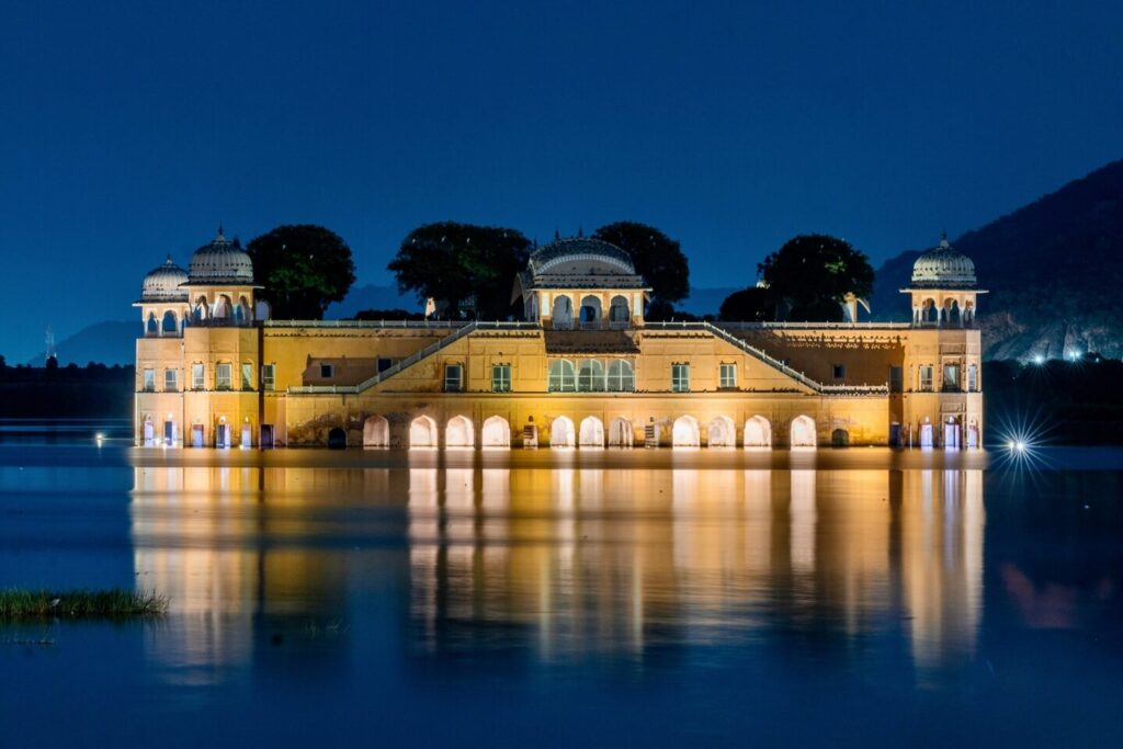 Top Places to Visit Near Jaipur in One Day